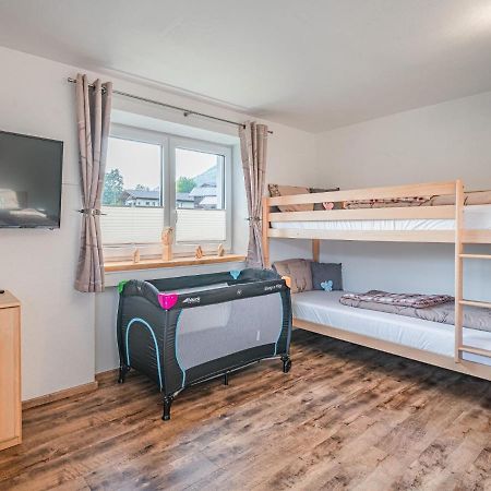 Apartment Daisy Stuhlfelden Bagian luar foto